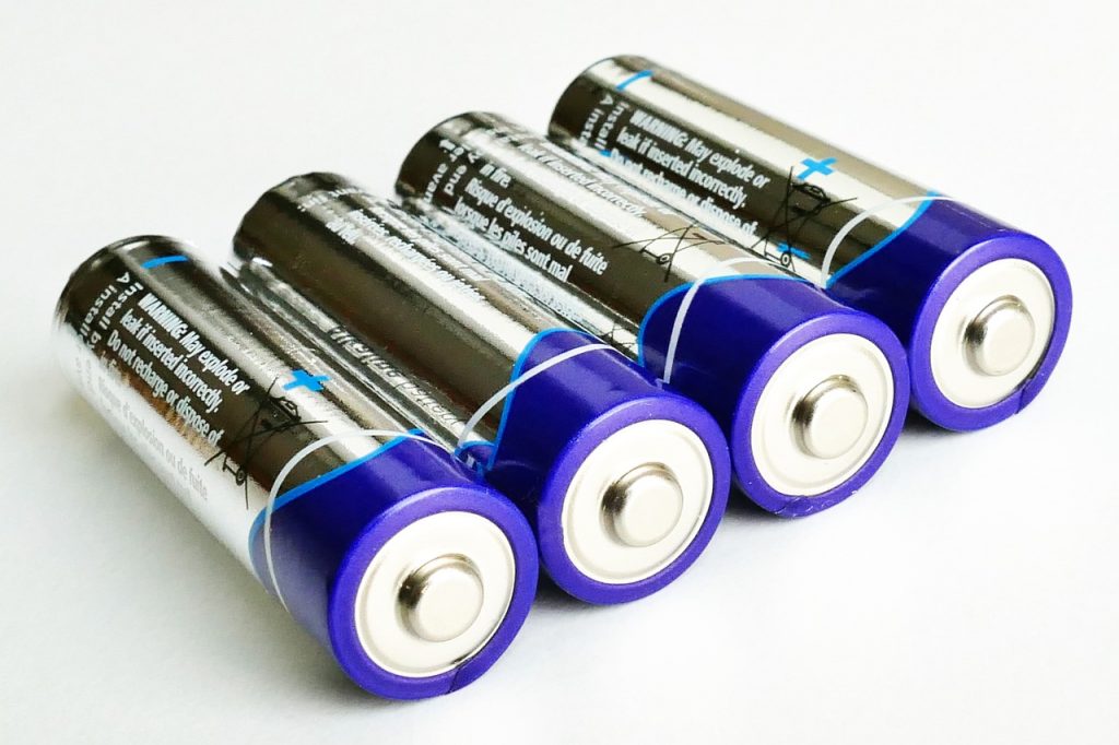 Jak przechowywać baterie i akumulatorki?